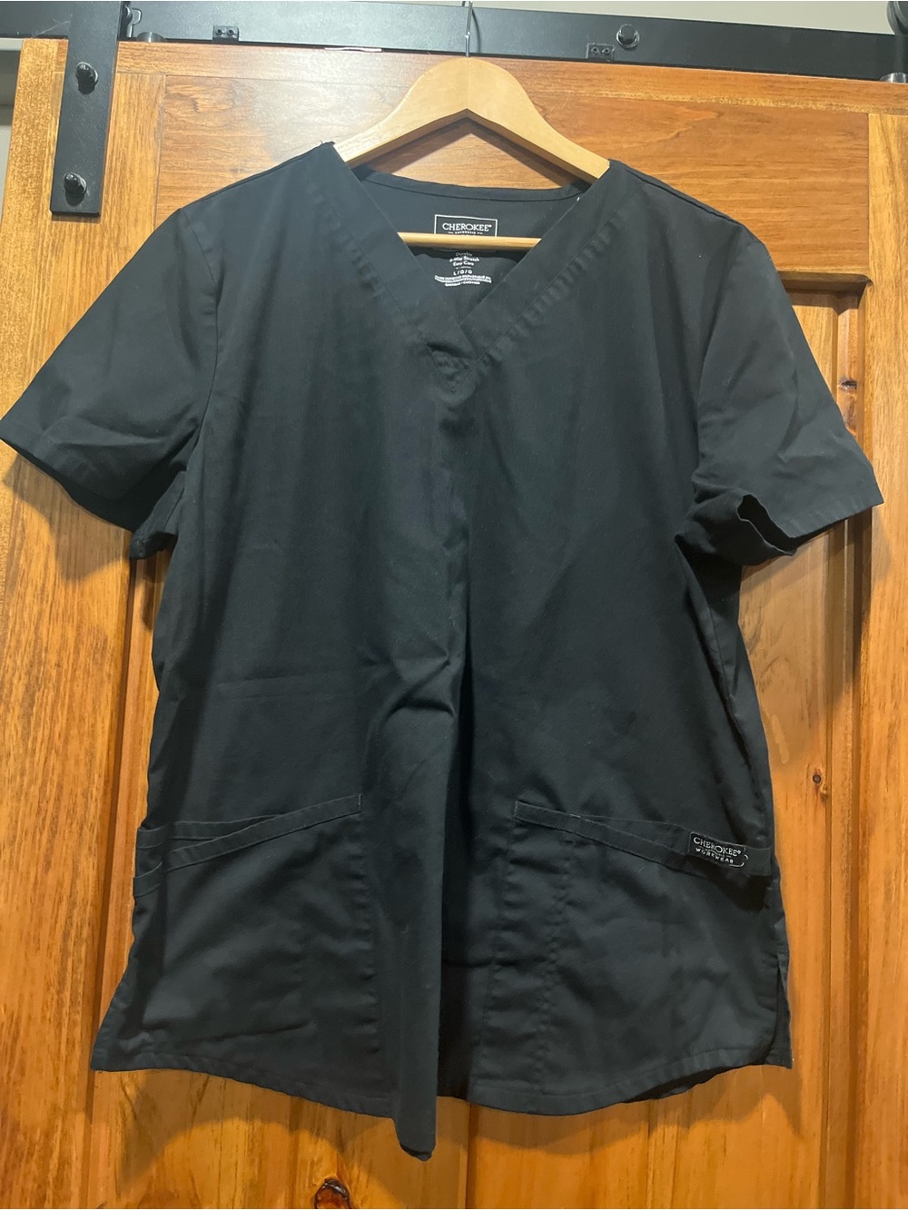 Cherokee Women’s Black Short-Sleeve V-Neck Scrub Top
